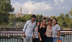 Silvia con la sua nuova famiglia